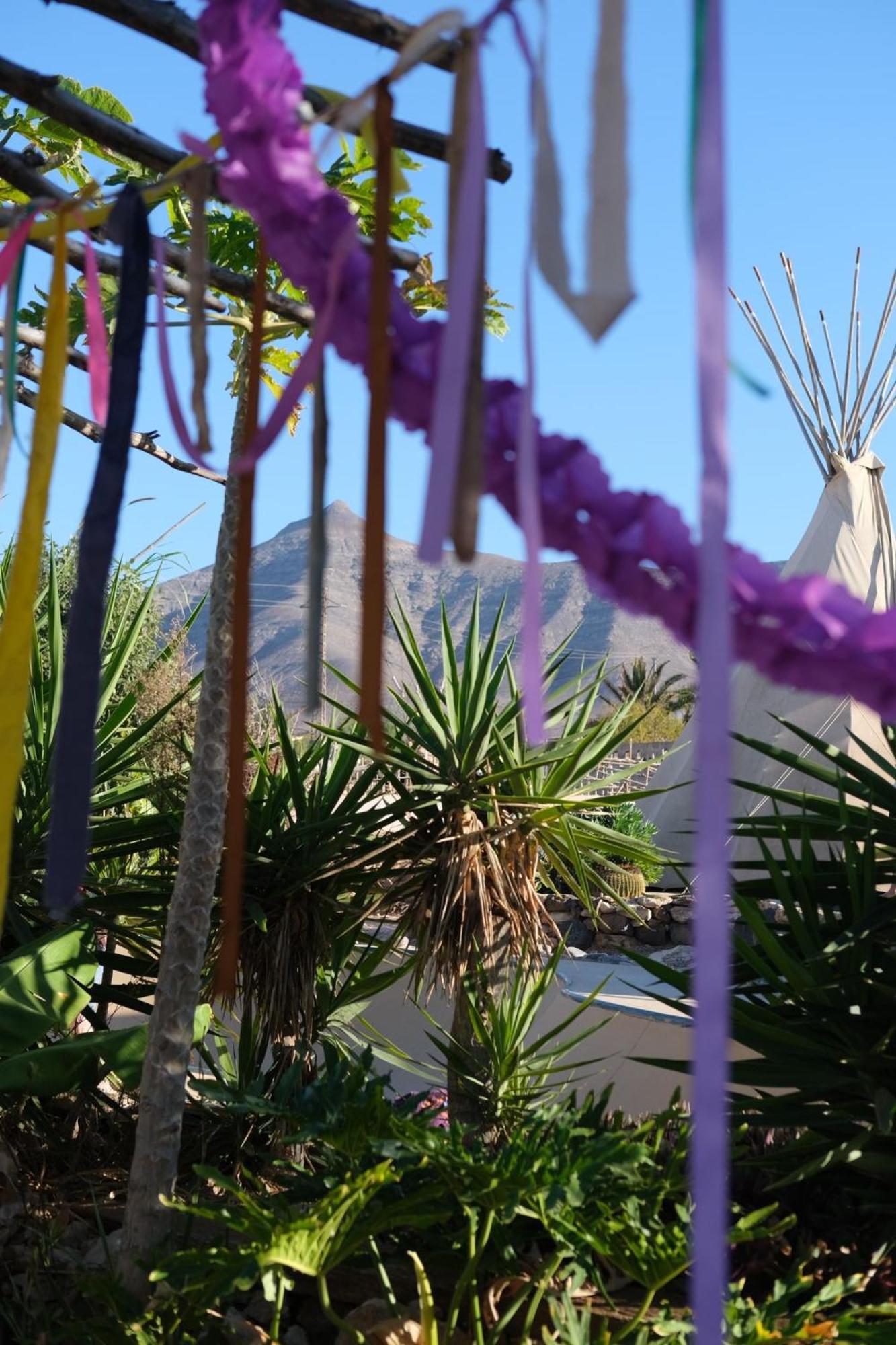Teepee Volcano Tindaya Buitenkant foto